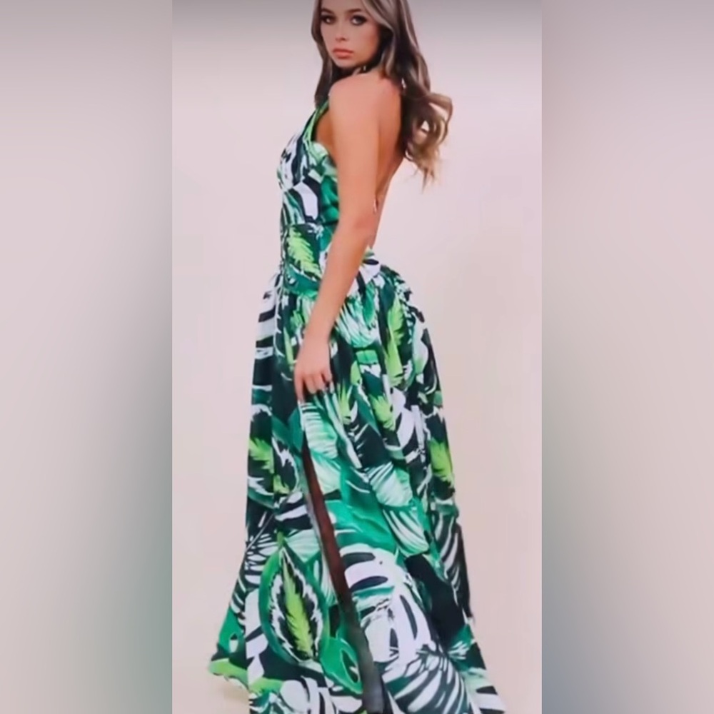 Tropical Green Leaf Print Maxi Dress